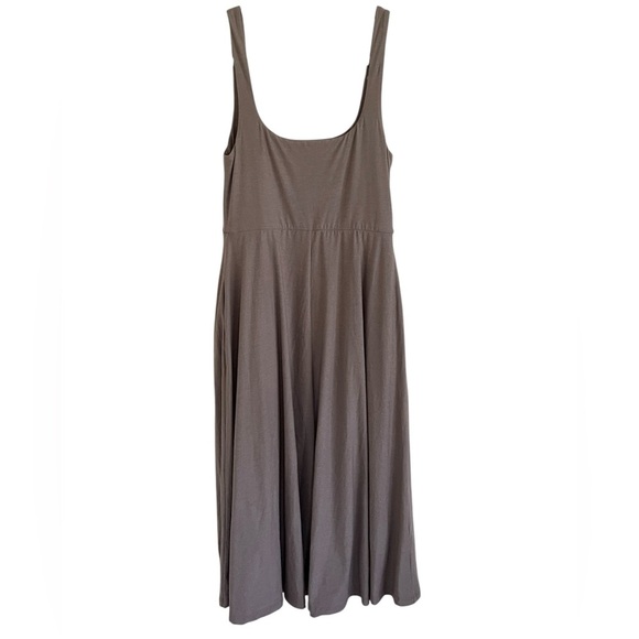 Beyond Yoga Featherweight At The Ready Square Neck Dress Medium - Picture 2 of 13